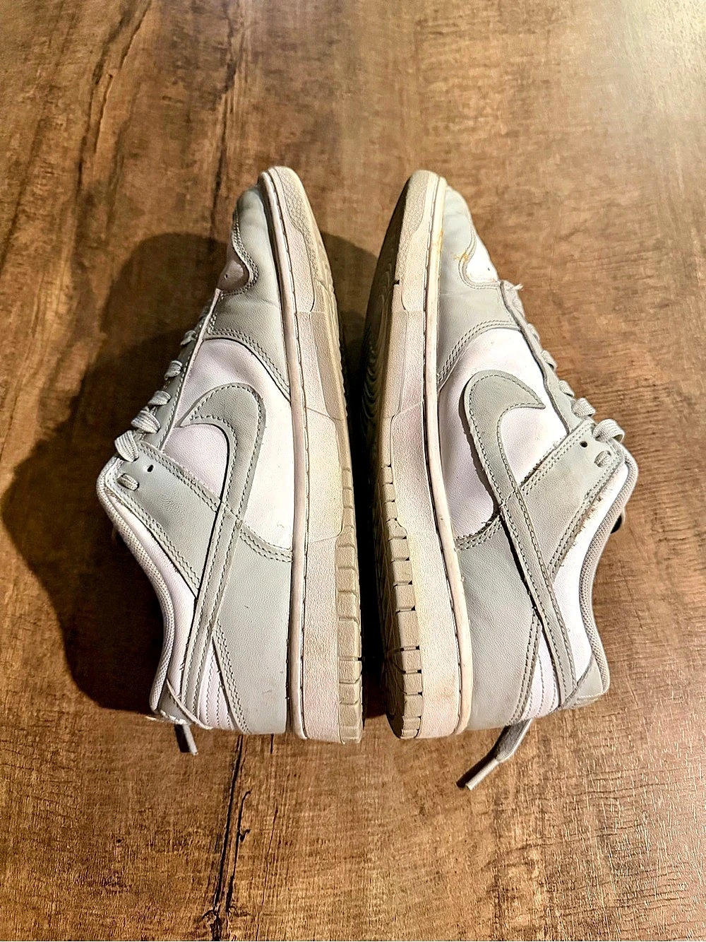 Nike Dunk Low White & Light Gray Sneakers Men’s Size 9